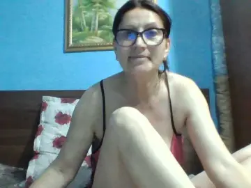 SexyEstelle  live sex cam