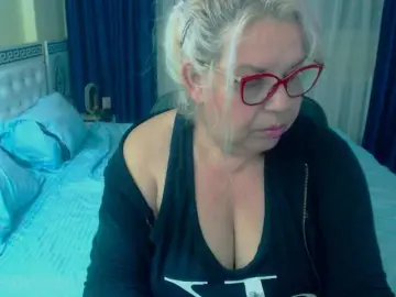 SonyaHotMilf  live sex cam