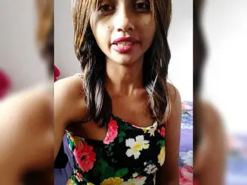 Faourymym  live sex cam