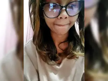 Faourymym  live sex cam