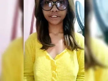 Faourymym  live sex cam