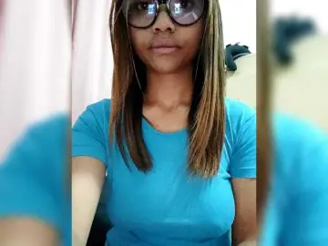 Faourymym  live sex cam