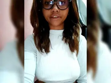 Faourymym  live sex cam