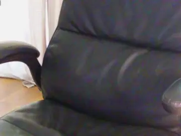LauraDelight  live sex cam