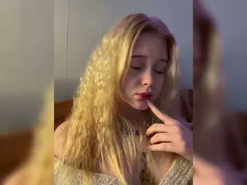 Nikammmm  live sex cam