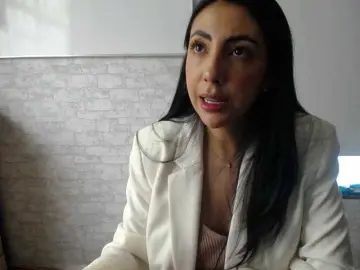 Sashagreiy  live sex cam