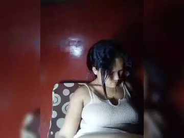 Vaninah  live sex cam