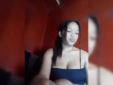 Vaninah  live sex cam