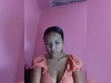 Vaninah  live sex cam
