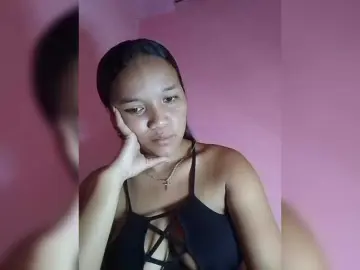 Vaninah  live sex cam