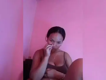 Vaninah  live sex cam