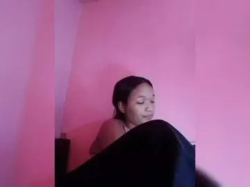 Vaninah  live sex cam