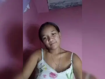 Vaninah  live sex cam