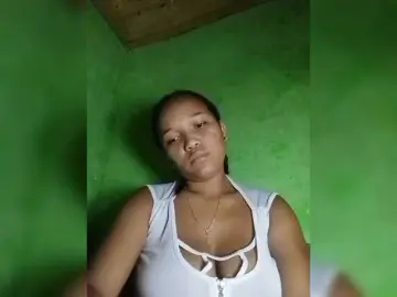 Vaninah  live sex cam