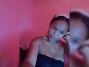 Vaninah  live sex cam