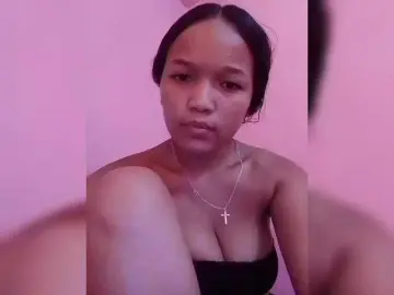 Vaninah  live sex cam