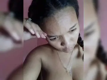 Vaninah  live sex cam