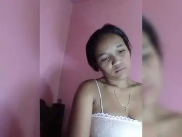 Vaninah  live sex cam