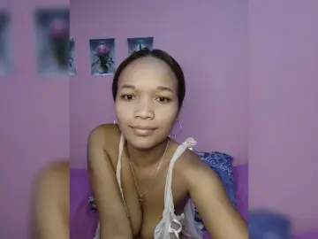 Vaninah  live sex cam