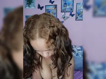 Vaninah  live sex cam