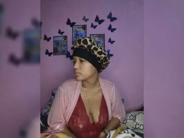 Vaninah  live sex cam