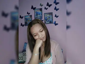 Vaninah  live sex cam