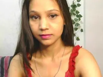 Yashika  live sex cam