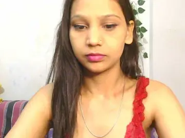Yashika  live sex cam