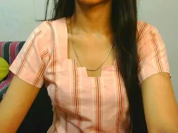 Yashika  live sex cam