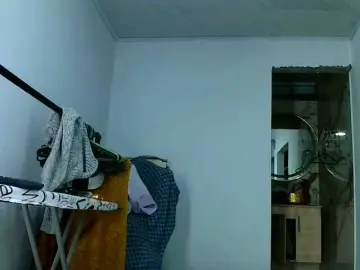 Aisha5  live sex cam