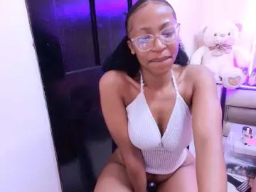 Caramelchoco69  live sex cam