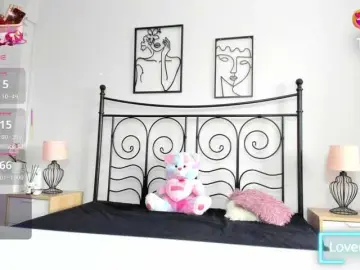 Lollavibes  live sex cam