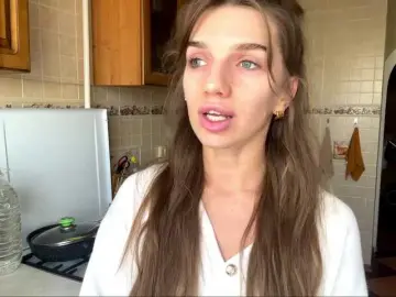 BlondellFriot  live sex cam