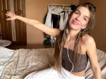 BlondellFriot  live sex cam