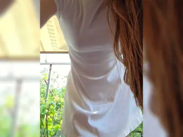 Fox-sexi  live sex cam