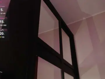 Fox-sexi  live sex cam