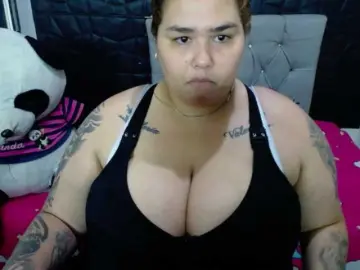 GabiBigBoobs  live sex cam