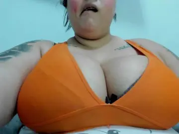 GabiBigBoobs  live sex cam