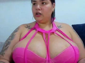 GabiBigBoobs  live sex cam