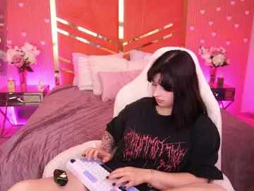MikiiKiwi  live sex cam