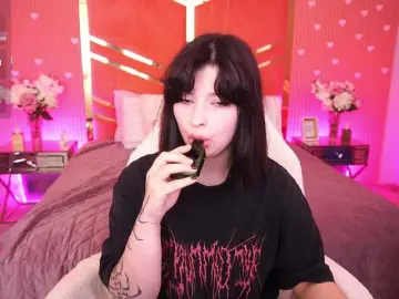MikiiKiwi  live sex cam