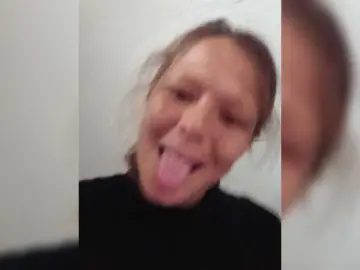 Rosieleeann723  live sex cam