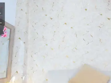 Victoria-Monroe  live sex cam