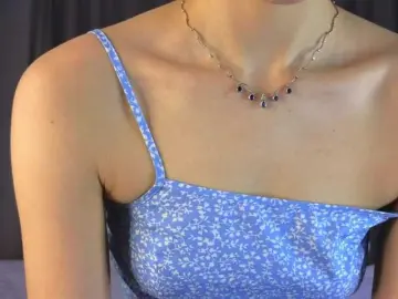 FoxFever  live sex cam