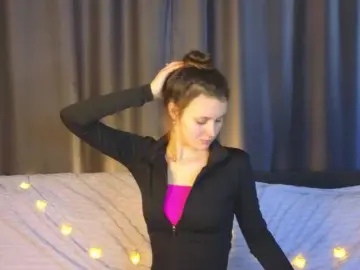 FoxFever  live sex cam