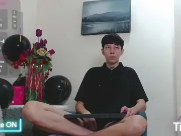 LiamBrown09  live sex cam