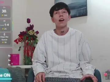 LiamBrown09  live sex cam