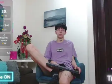 LiamBrown09  live sex cam