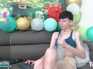 LiamBrown09  live sex cam