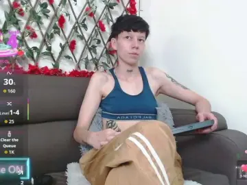 LiamBrown09  live sex cam